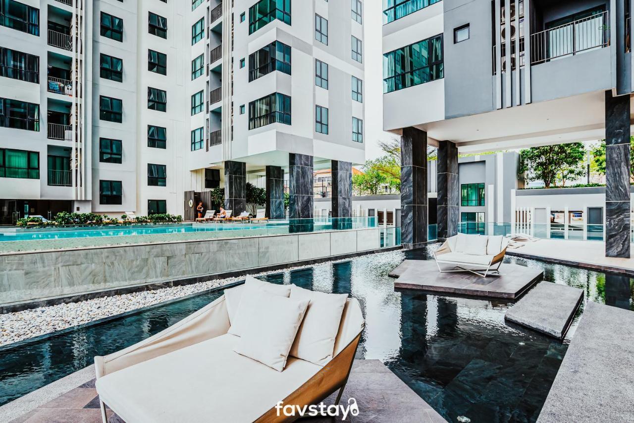 Favstay - The Base Central Pattaya Eksteriør billede
